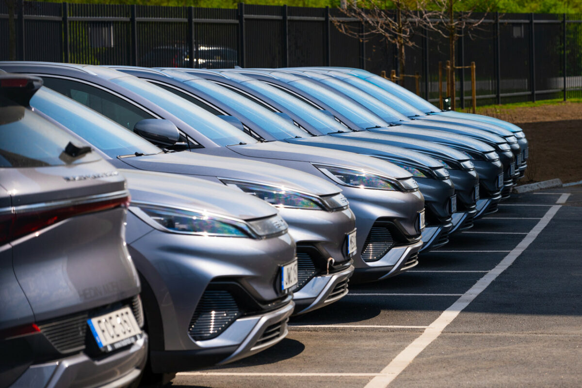 Chère voiture électrique - Contrepoints